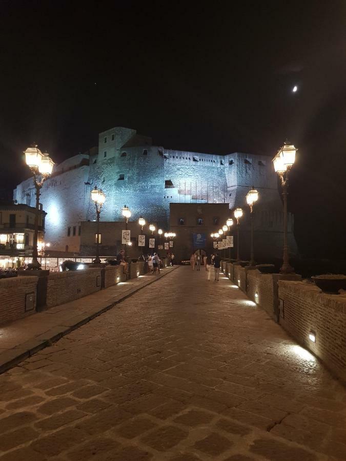 Casa Alessandra เนเปิลส์ ภายนอก รูปภาพ